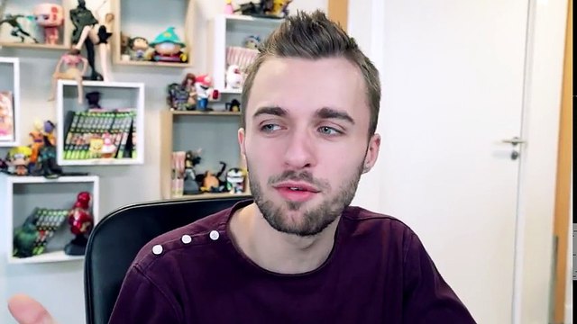 SQUEEZIE-LES PETITES ANNONCES AMÉRICAINES