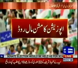 An old man PTI Supporter Making Fun of Nawaz Sharif on "Mujhe Kyun Nikala"