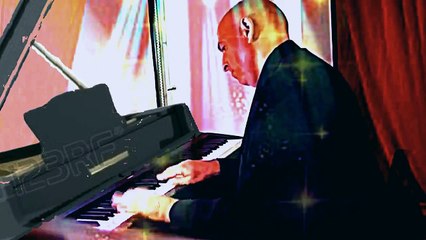 Charles Aznavour - She  - Gerardo Taube  (piano)