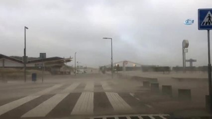 Almanya'da Kasırga Alarmı