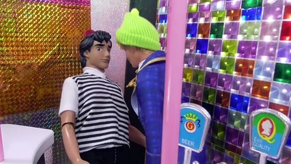 Adrien y Marinette conocen a un viejo amigo | Videos de ladybug y cat noir