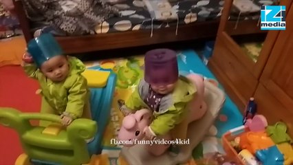 Best funny baby make you laugh 1000 times try not to laugh or grin #15