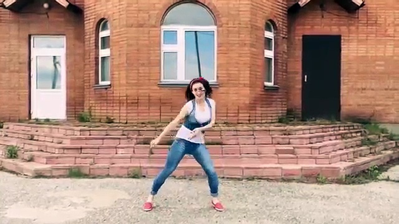 Top girl dance bele dance on mai tera boyfriend tu meri girlfriend na na na na