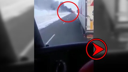 ఘోర ప్రమాదం.. 52 మంది దుర్మరణం..!