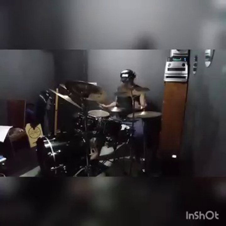 Prowler -IRON MAIDEN- GUTO DRUM COVER