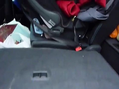 Folding seats in the Seat Alhambra