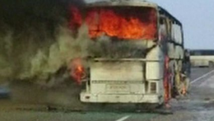 카자흐스탄서 국제노선 버스 화재..."52명 사망" / YTN