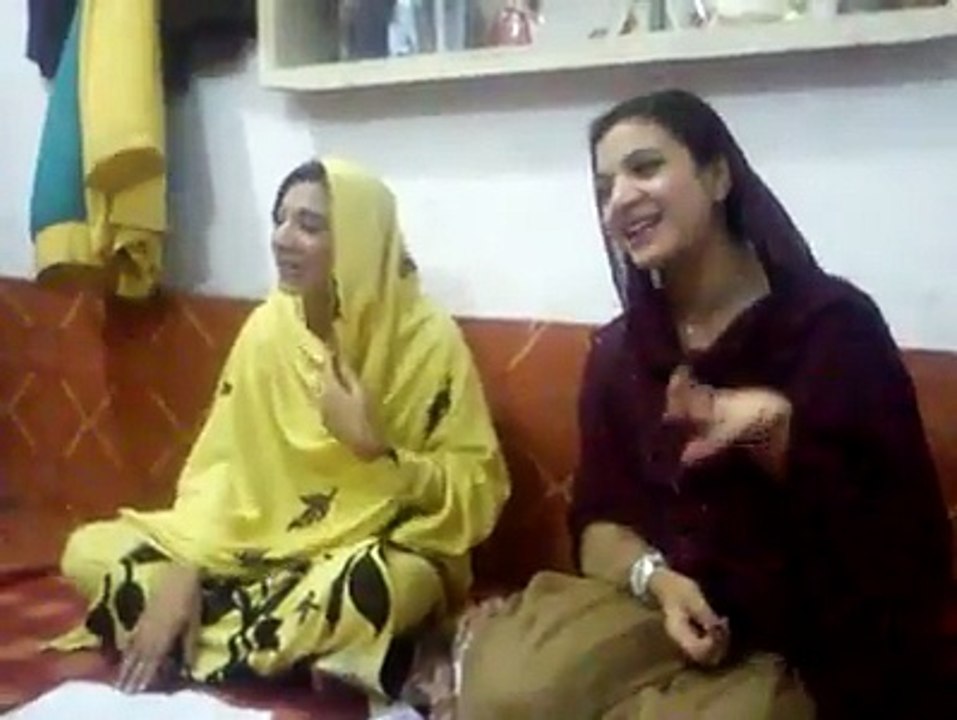 ye larki nahi dekhe to kuch nahi dekha  cccc