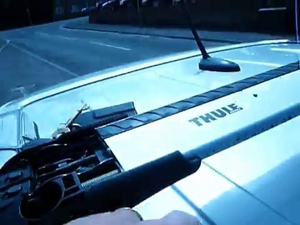 How to remove Thule roofbars video Dailymotion