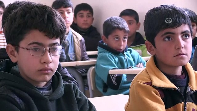 Fırat Kalkanı bölgesinde ilk karne heyecanı (1) - AZEZ