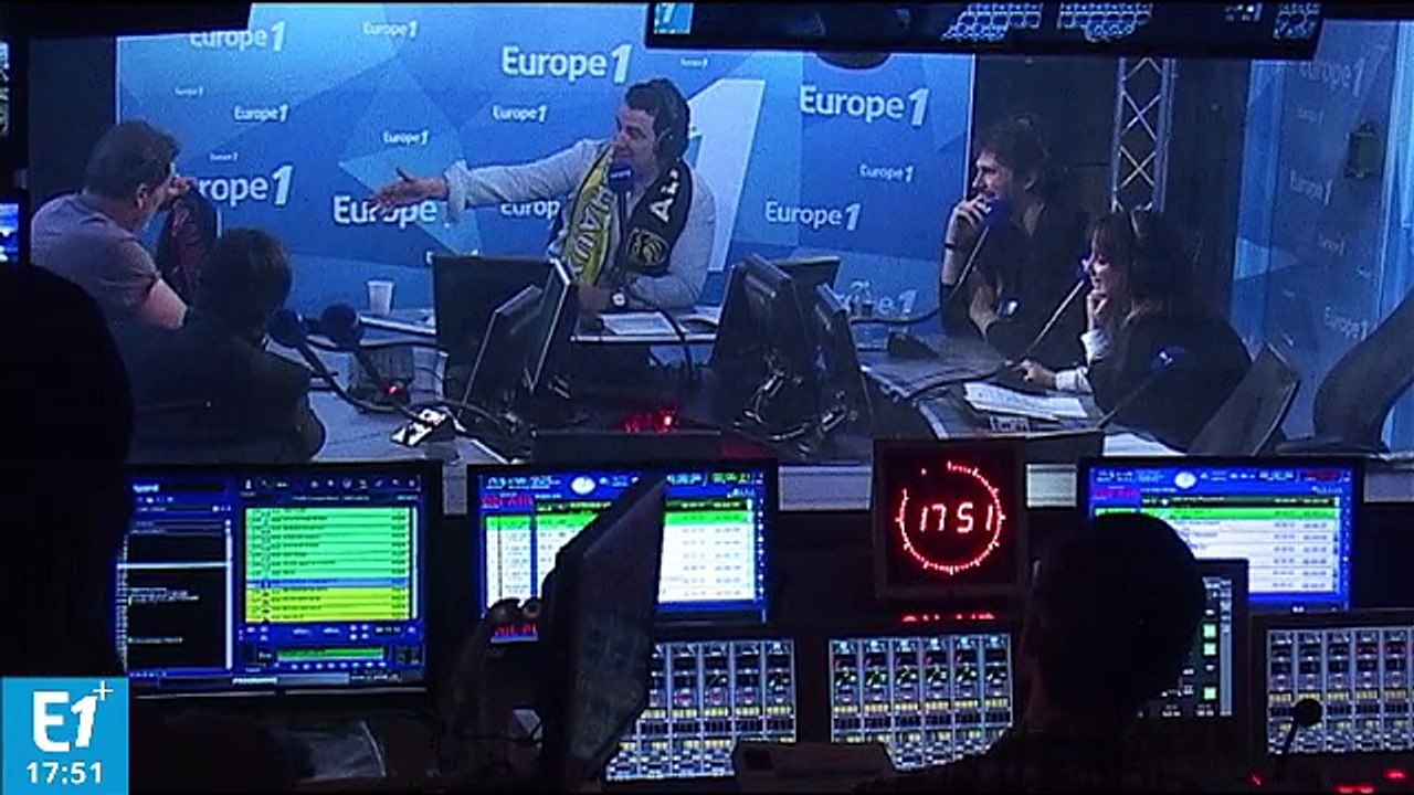 Jeudi maillot : l'histoire du maillot de Ronaldinho au PSG en 2003