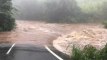 Les images des violentes crues à La Réunion provoquées par la tempête Berguitta