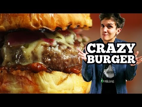 Hamburguer de Fraldinha com BBQ Caseiro ft. Christian Figueiredo - Sanduba Insano