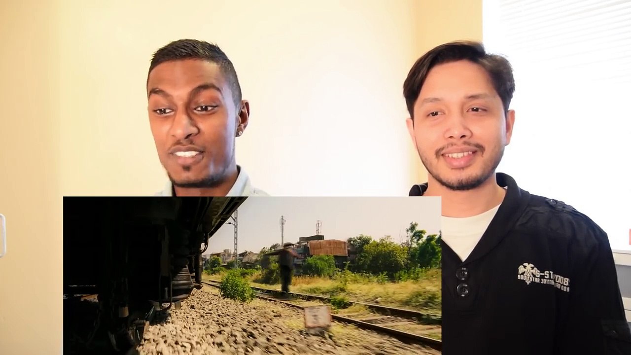 Enthiran Train Fight Scene Reion | Superstar Rajinikanth | PESHFlix Entertainment