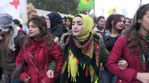 تظاهرات للأكراد في شمال سوريا رفضاً لتلويح تركيا بالهجوم على عفرين