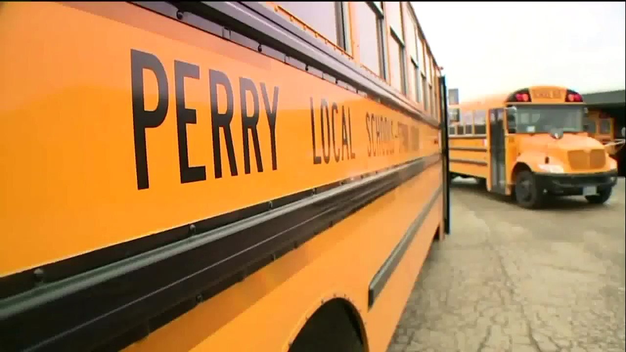 Woman Delivers Donuts, Cards to Teachers in District Affected by Student Suicides