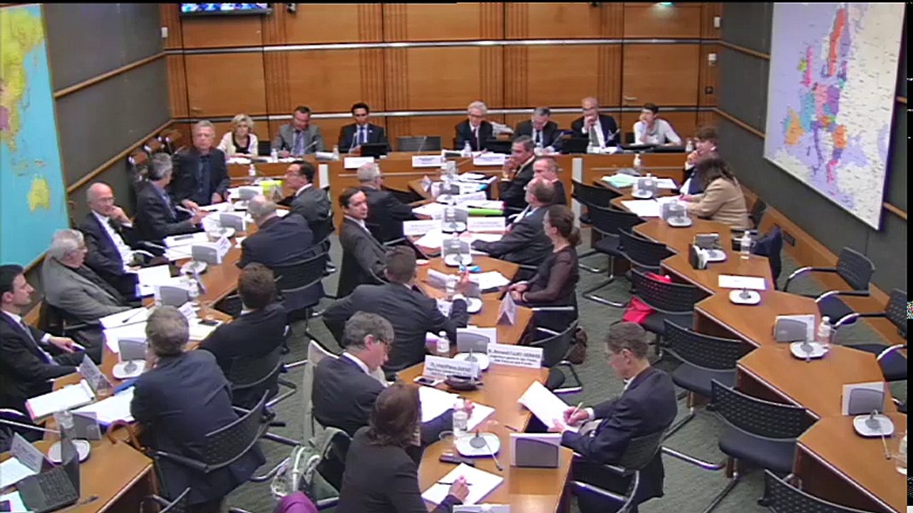 Application de la loi sur la transition énergétique pour la croissance verte : table ronde sur les compteurs déportés Linky et Gazpar - Mercredi 11 mai 2016