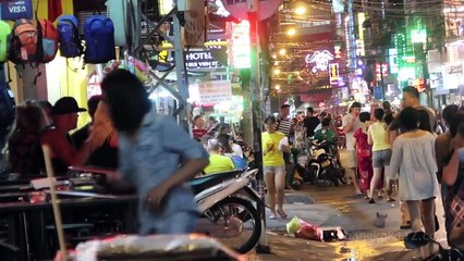 Vietnam Street Scenes 2017  Saigon Vlog 189
