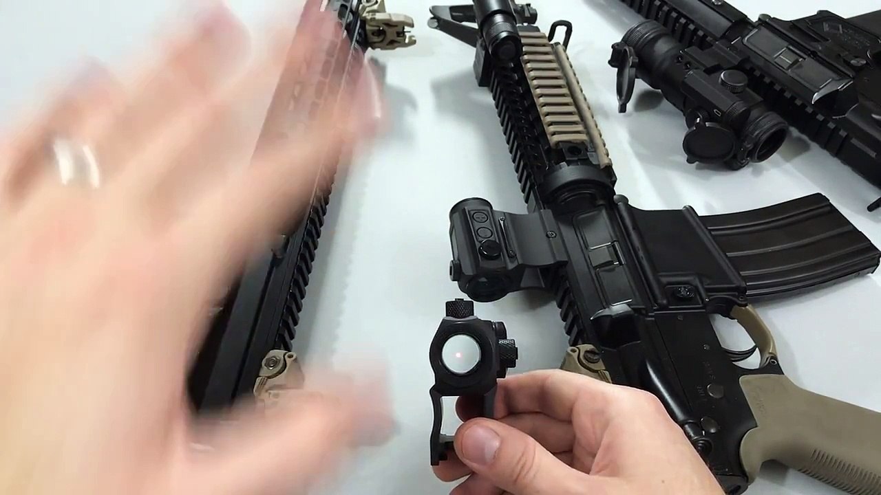 Why You Should Mount a Red Dot Sight On Your AR 15