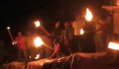 Aksi Baku Tembak Antara Petugas dan Kapal Penyelundup