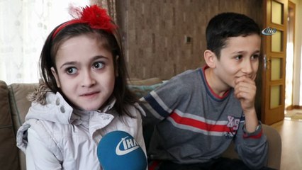 Onun evi, koltukları, odası sınıfı oldu...Evde eğitim gören Meryem, karnesini aldı