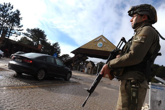 Uludağ'da Sömestr Tatili Öncesi Olağanüstü Güvenlik! JÖH Ekipleri Kuş Uçurtmuyor