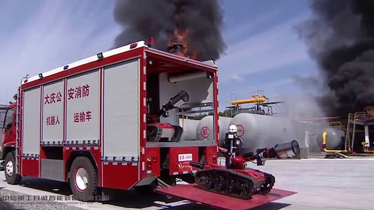Military Uses Special Fire fighting Robort with blast proof Ability
