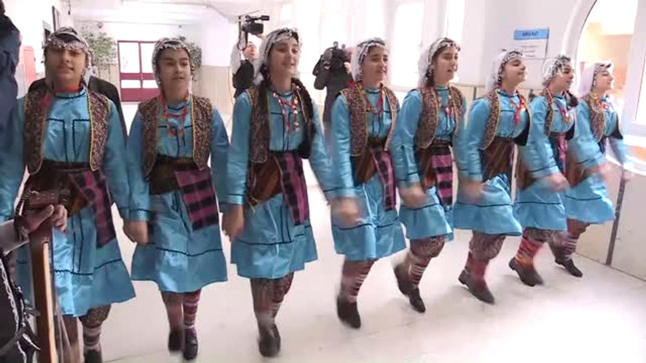 Milli Eğitim Bakanı Yılmaz Karne Dağıtım Törenine Katıldı (4)