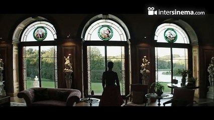 Çarpık Evdeki Cesetler - Fragman