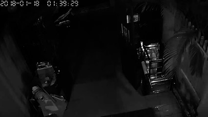 Chiếc xe thứ hai bị nhóm trộm lấy đi