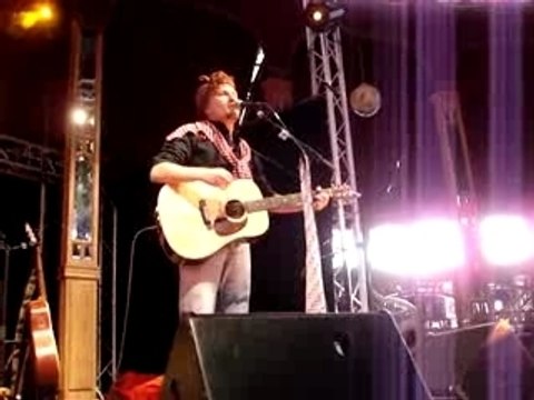 Oldelaf et Monsieur D - Nathalie (mon amour des JMJ)