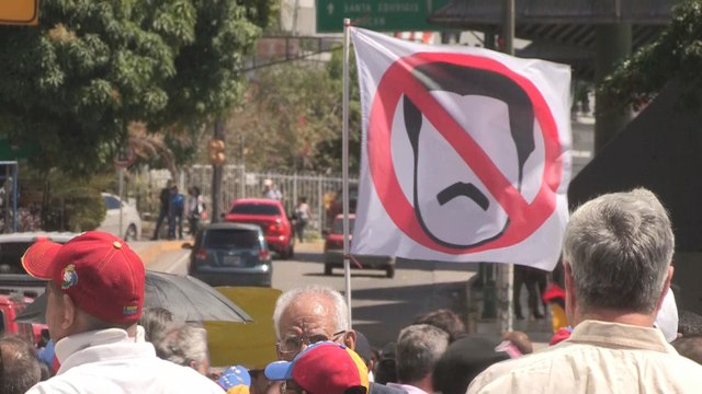 Cientos de venezolanos honran a Óscar Pérez durante protesta en Caracas