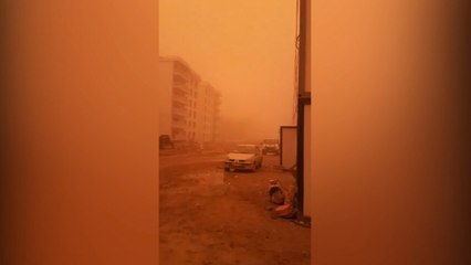 Mars or Turkey? Intense dust storm transforms parts of country into red planet