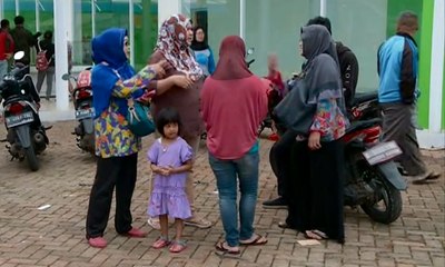 Warga Datangi Lokasi Pembangunan Rumah DP Nol Rupiah