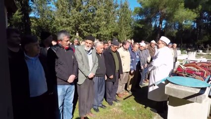 Cenazesine Katıldığı Kayınbabasına Hakkını Helal Etmedi