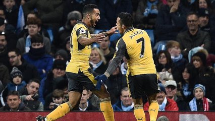 Everton's Walcott urges - 'judge me on my goals'