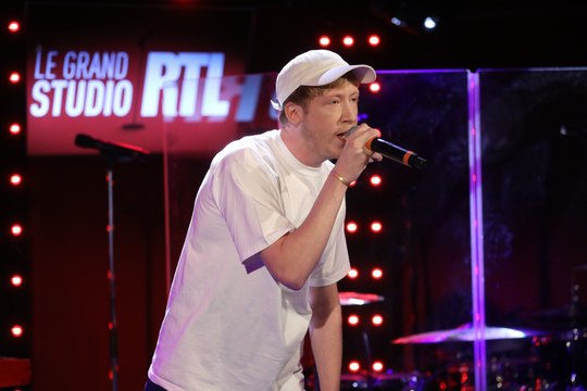 Eddy de Pretto - Fête de trop (LIVE) - Le Grand Studio RTL