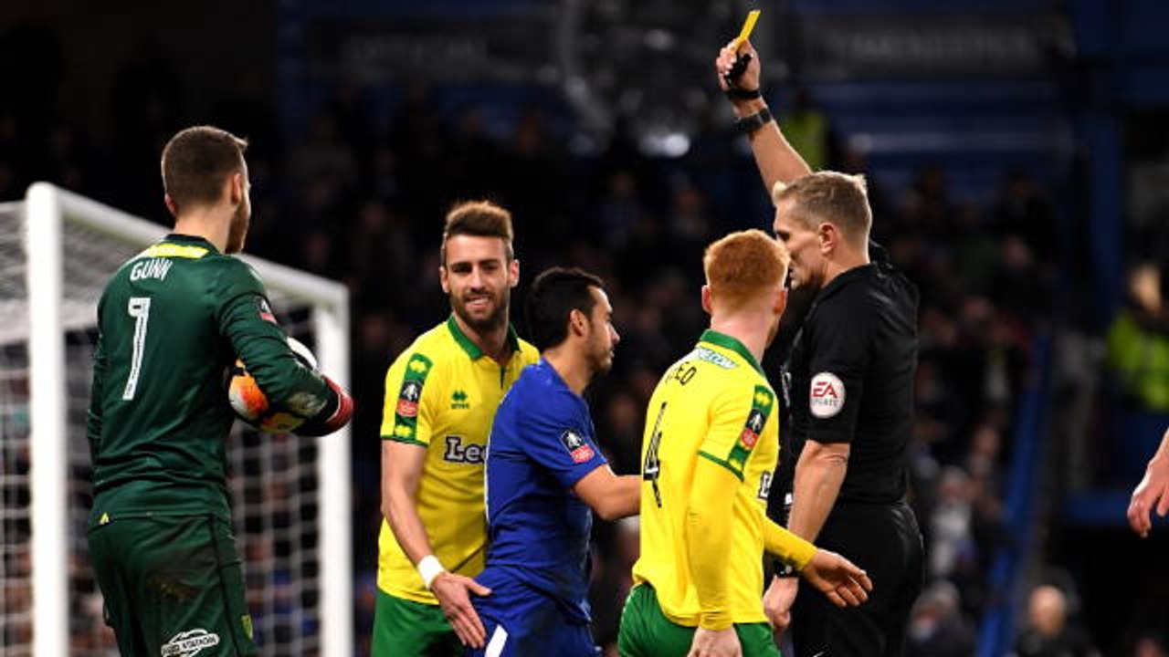 Pedro dived, and knows he was wrong - Conte