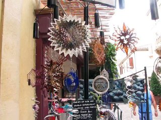 Aigues-Mortes-Magasin