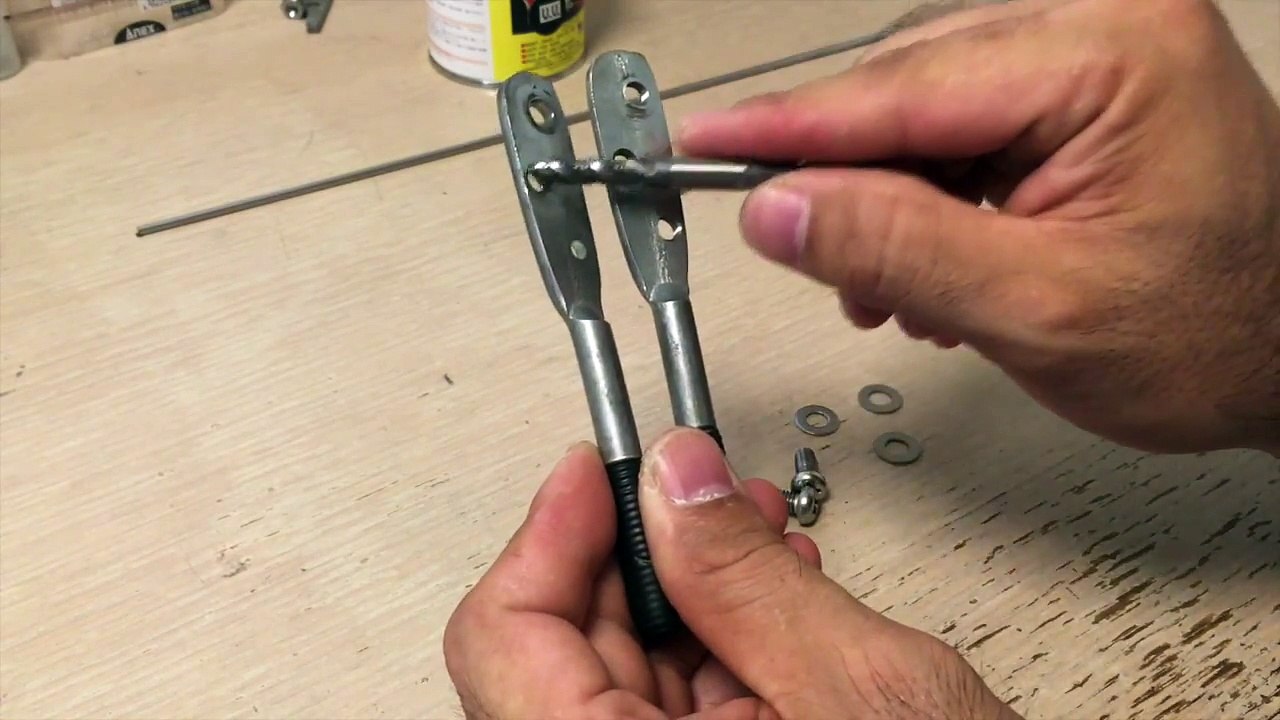 手作り　ワイヤーベンダー