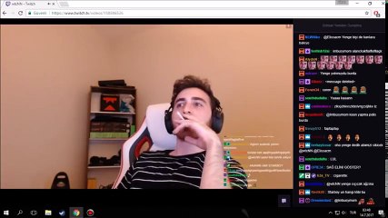 Ferit'in Yayınını Twitch Polisi Basıyor! (CHARMİE VS FERİT) - YouTube