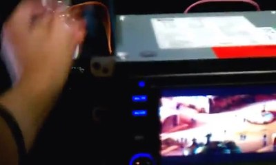 2005 Impreza RS stereo installation--BOSS BV936 vid 2