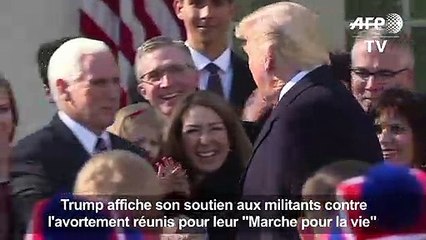 Trump soutient les militants anti-avortement