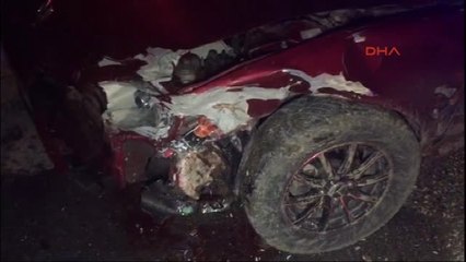 Düzce Kavşakta İki Otomobil Çarpıştı: 7 Yaralı