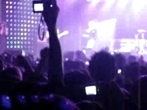 KYLIE MINOGUE nrj music tour lyon chanson 2