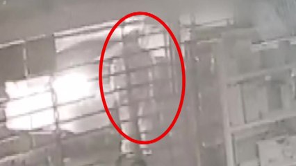 종로 여관 화재로 5명 사망...방화범 체포 장면 공개 / YTN