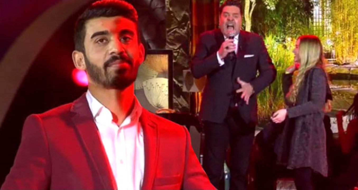 Beyaz Show'da Evlenme Teklifi Eden Genç, 'Hayır' Cevabı Alınca Stüdyo Buz Kesti