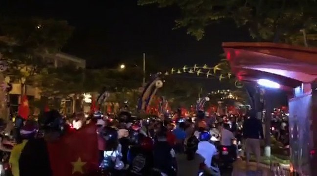 Sài Gòn vỡ oà trong chiến thắng U23 Việt Nam 2