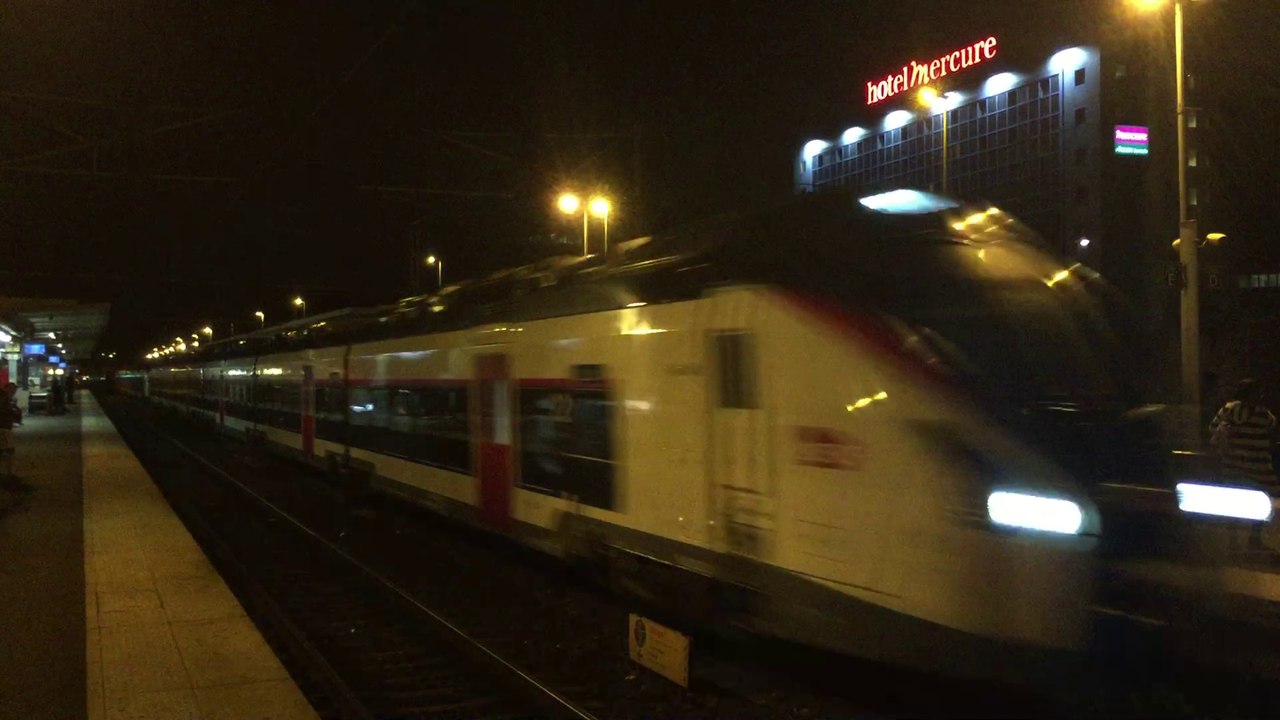 B 85000 ( Coradia Liner) - Intercités  ligne de Paris-Est à Mulhouse-Ville - Gare de Val-de-Fontenay
