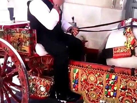 Sfilata carretti siciliani ...... Cavalcata Rosolini festa di san giuseppe 19/03/2017